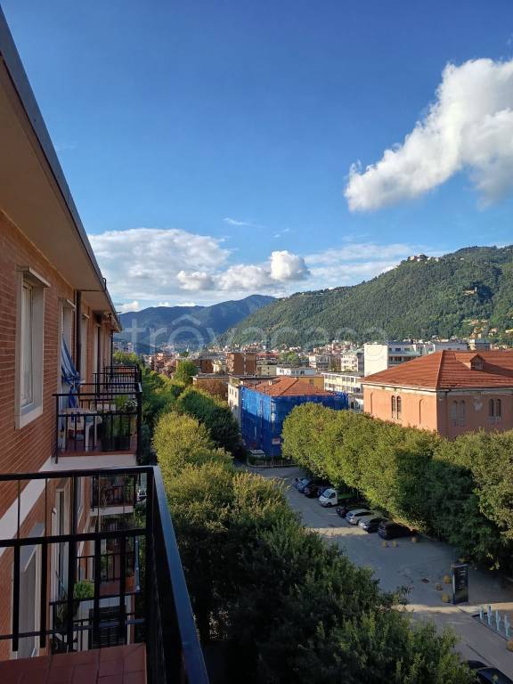 appartamento in affitto a Como