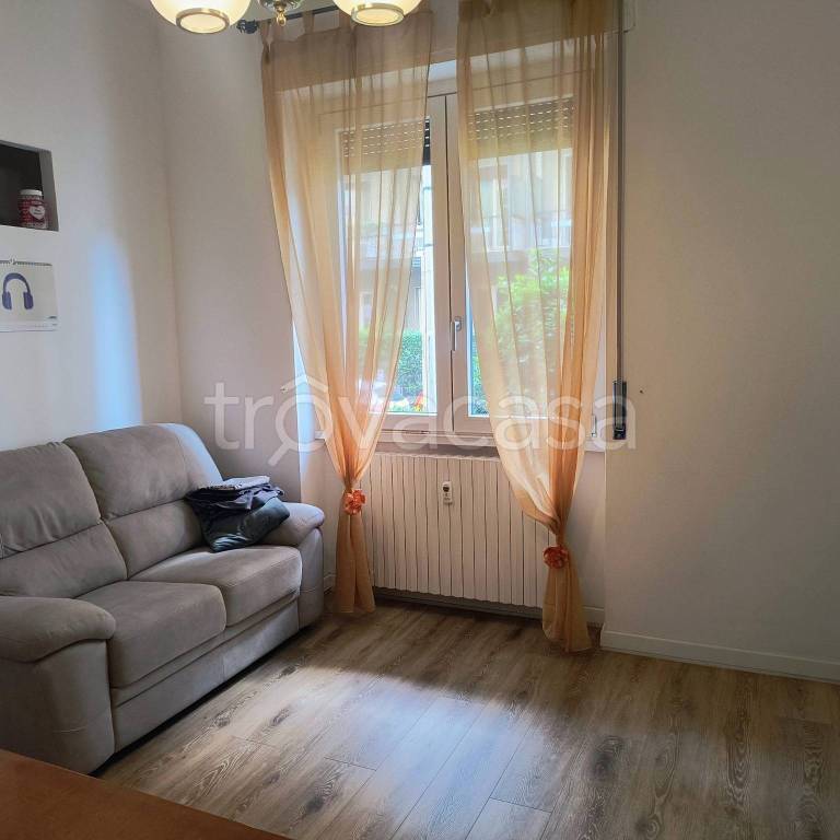 appartamento in affitto a Como in zona Borghi