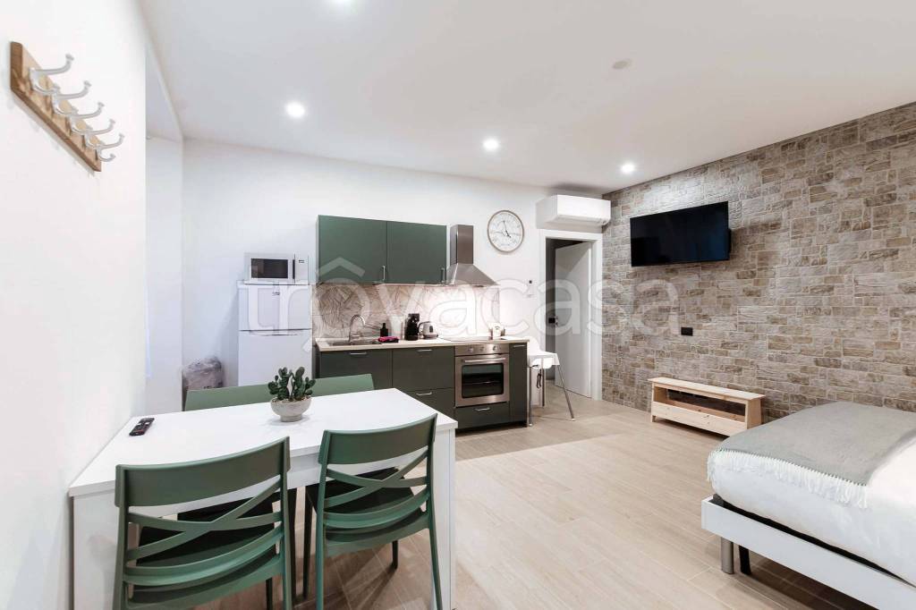 appartamento in affitto a Como in zona Como Centro