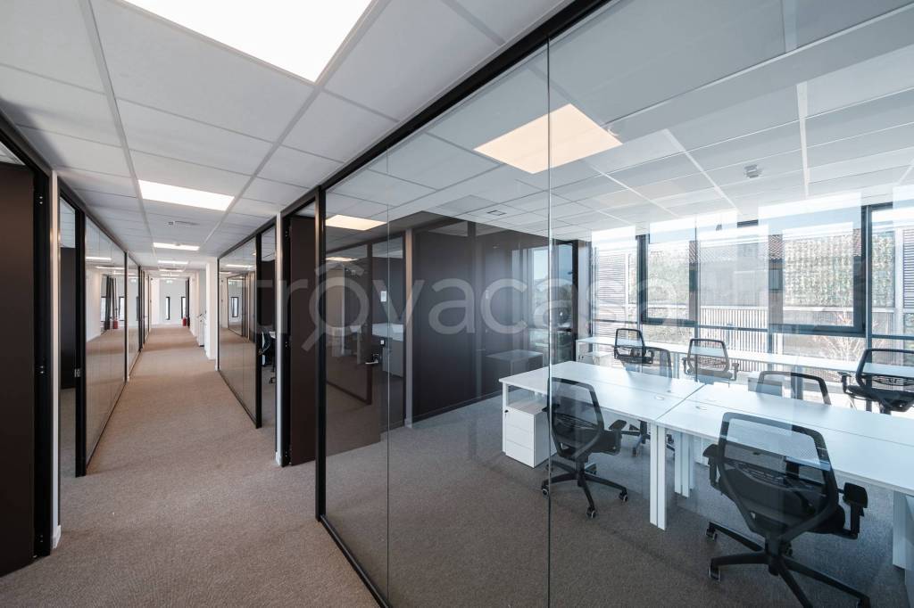 ufficio in affitto a Como in zona Camerlata