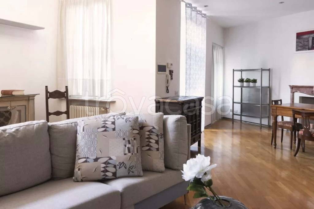 appartamento in affitto a Como