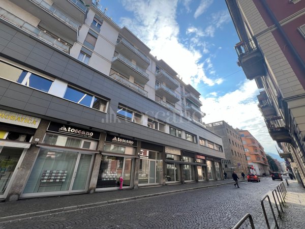 appartamento in affitto a Como in zona Borghi