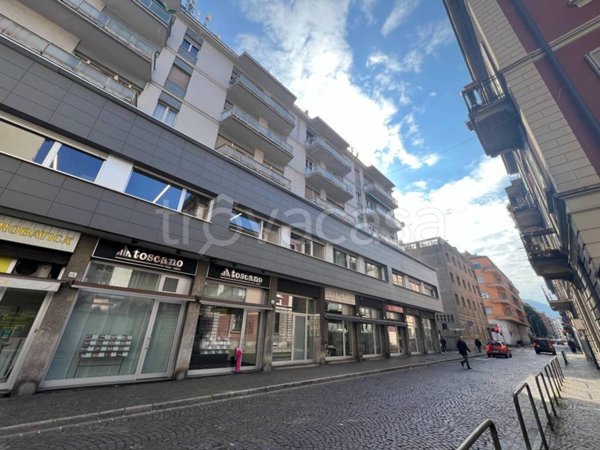 appartamento in affitto a Como in zona Borghi
