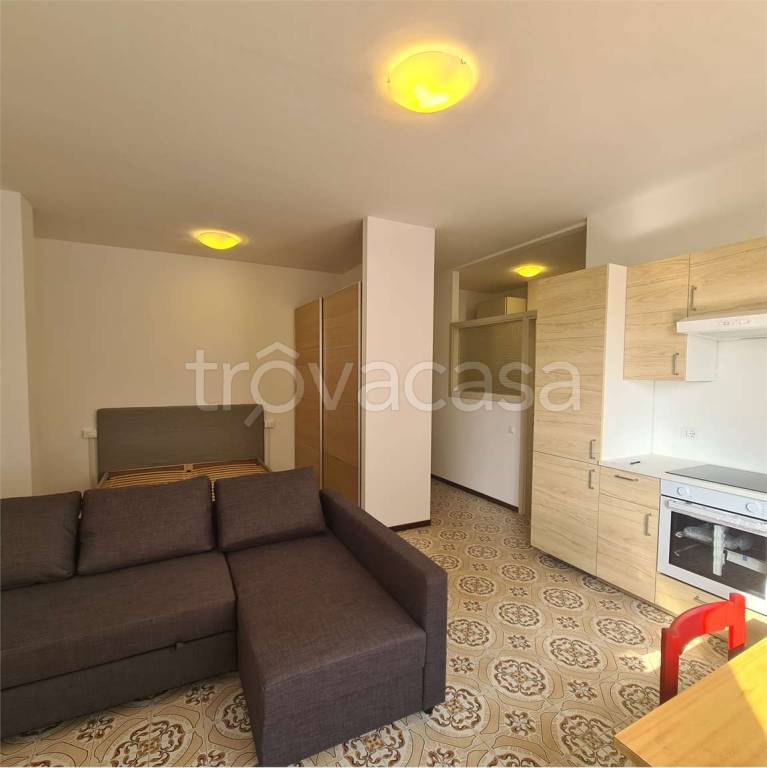 appartamento in affitto a Como in zona Albate