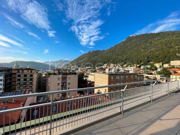 appartamento in affitto a Como in zona Borghi