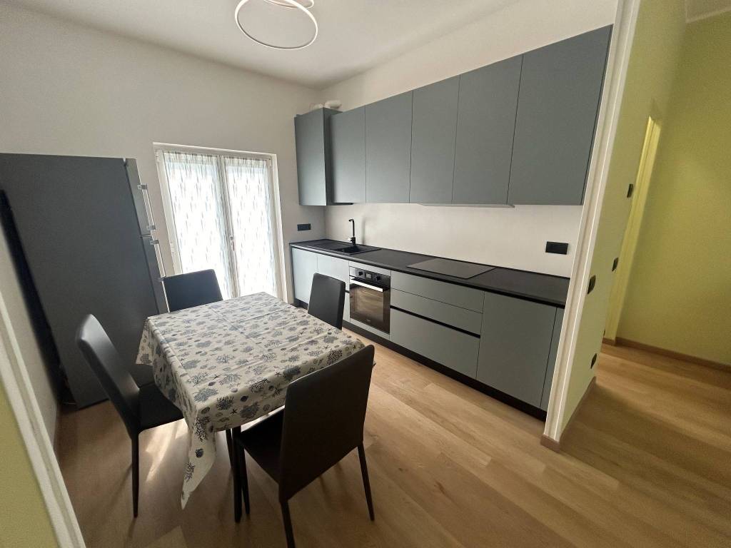 appartamento in affitto a Como in zona Monte Olimpino