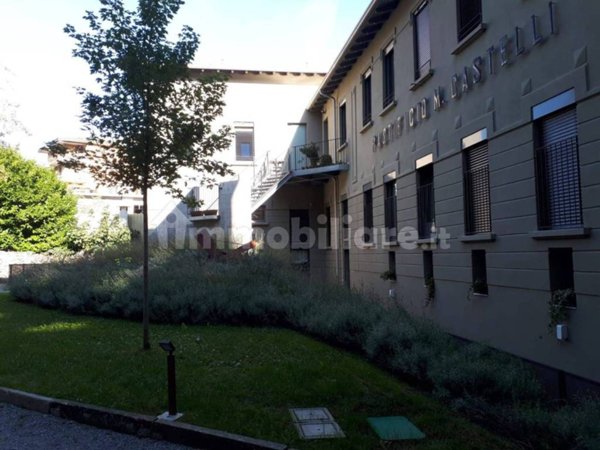 appartamento in affitto a Como in zona Lora