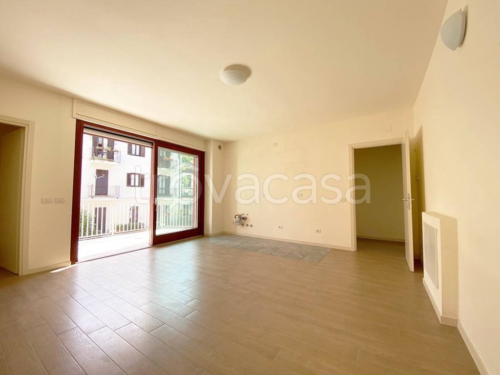 appartamento in affitto a Como in zona Ponte Chiasso