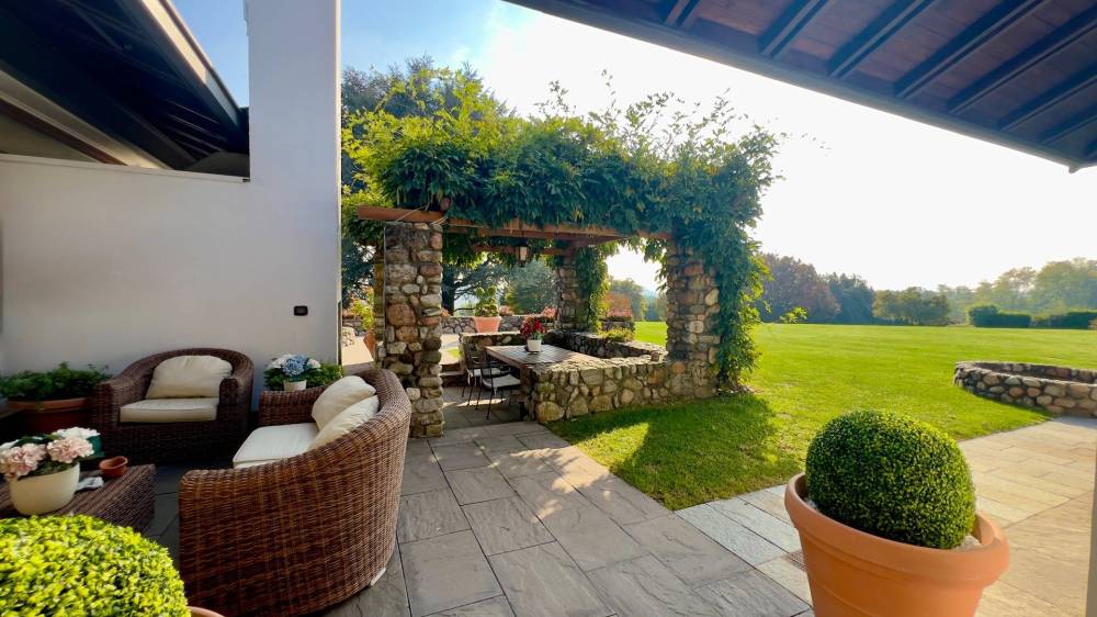 casa indipendente in affitto a Como in zona Como Centro