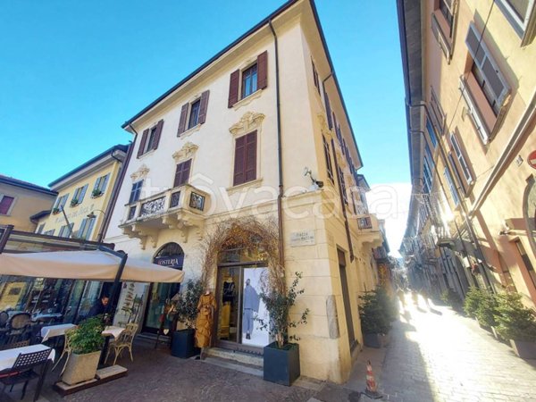 appartamento in affitto a Como in zona Como Centro