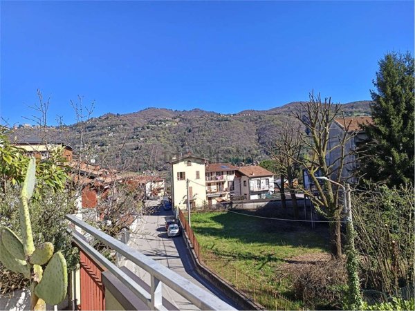 appartamento in affitto a Como in zona Lora