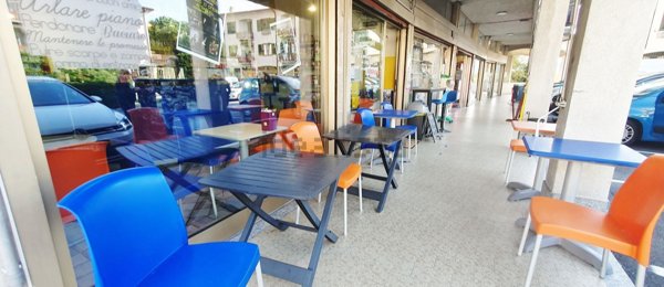 negozio in affitto a Como in zona Como Centro