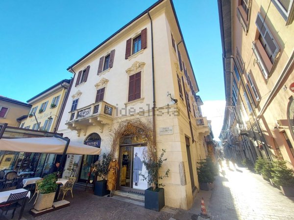 appartamento in affitto a Como in zona Como Centro