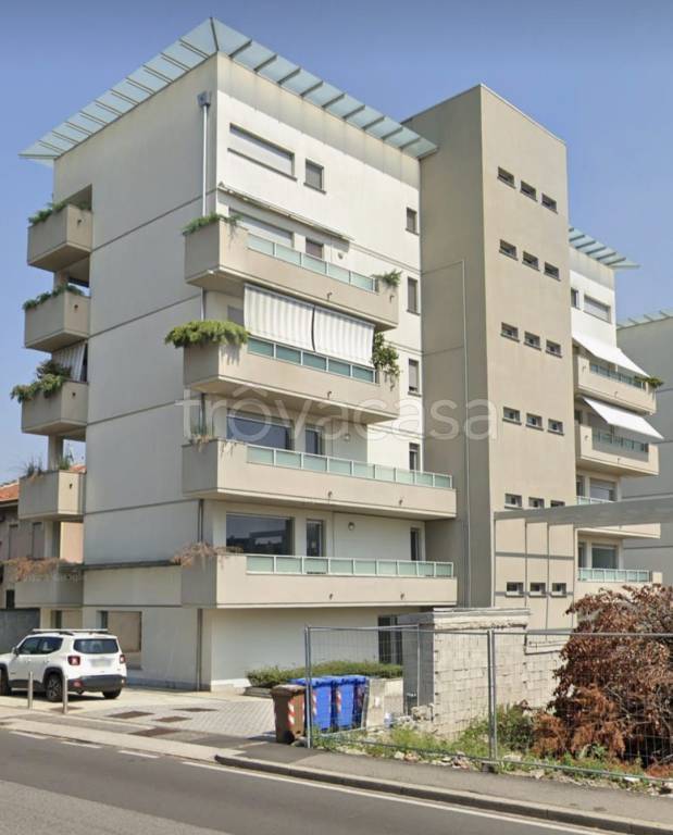 appartamento in affitto a Como in zona Rebbio