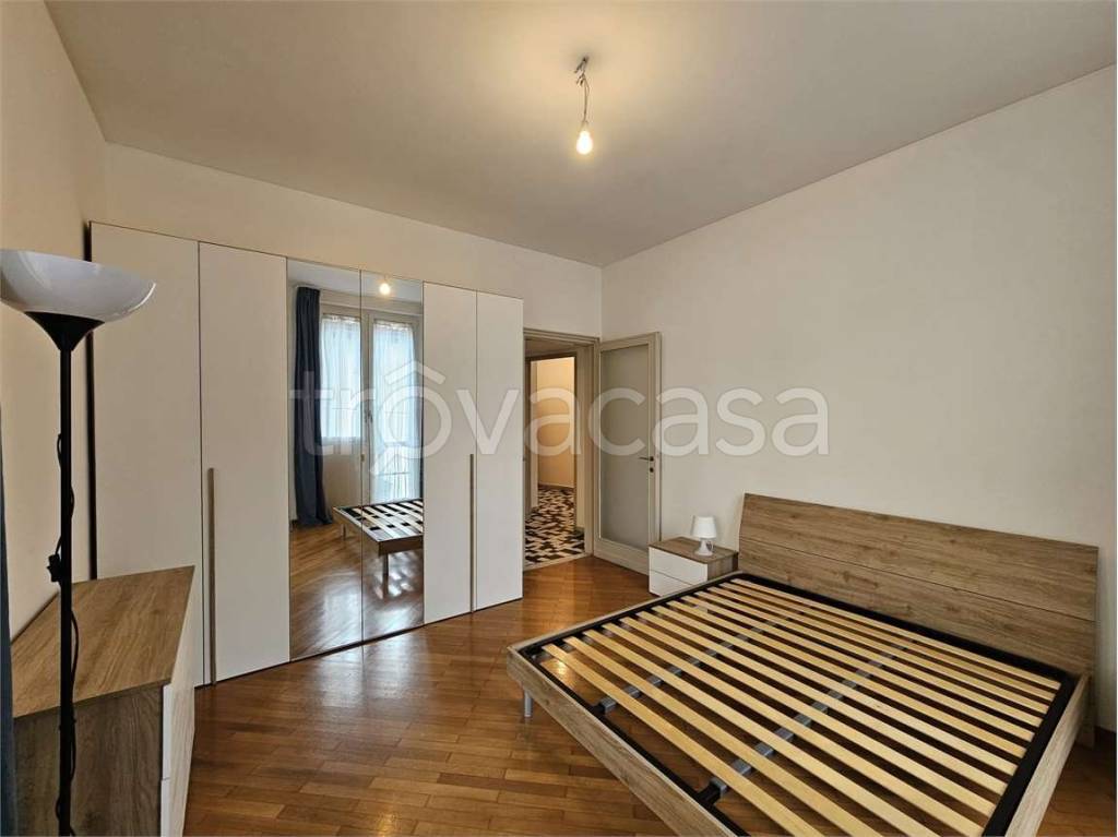 appartamento in affitto a Como in zona Villa Olmo