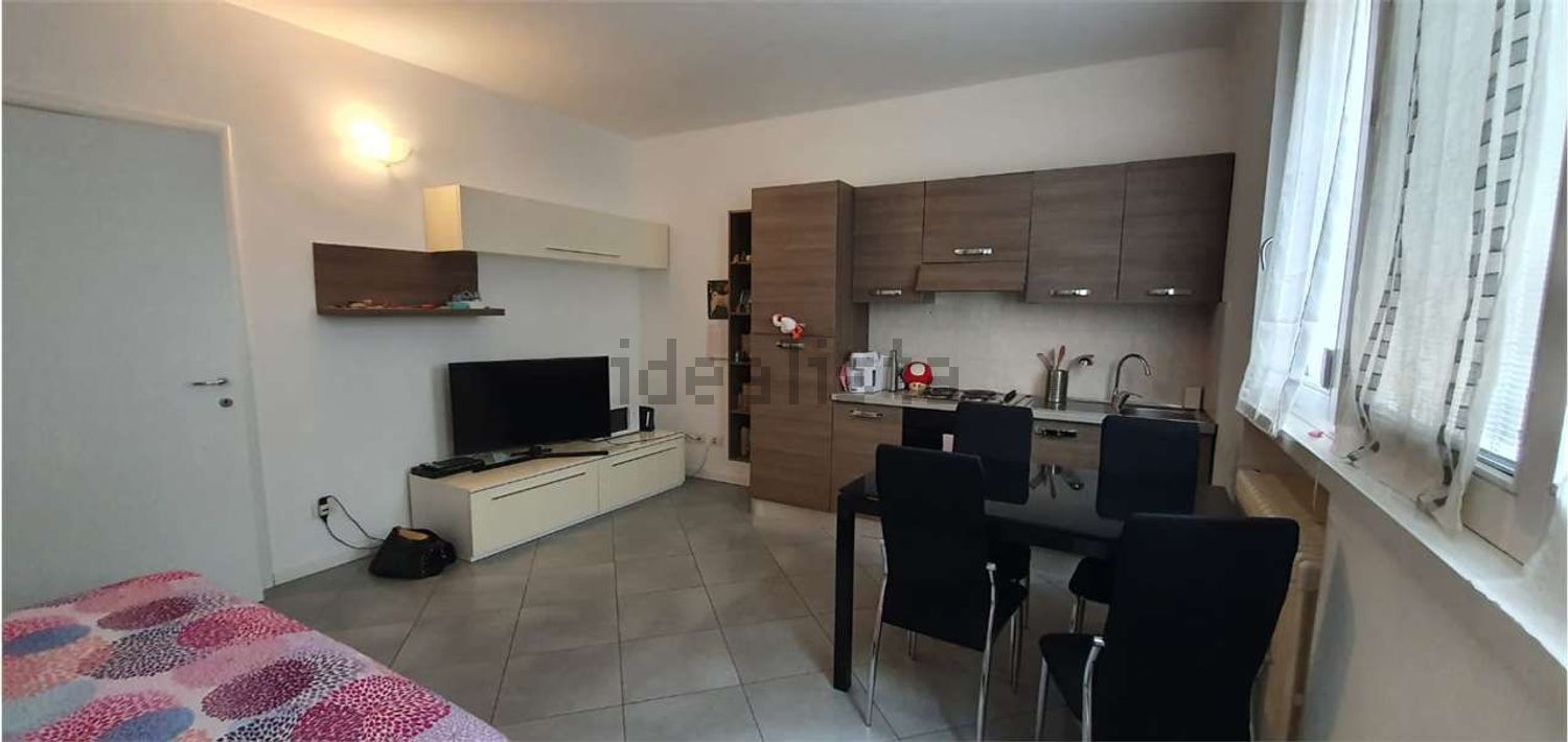 appartamento in affitto a Como in zona Como Centro