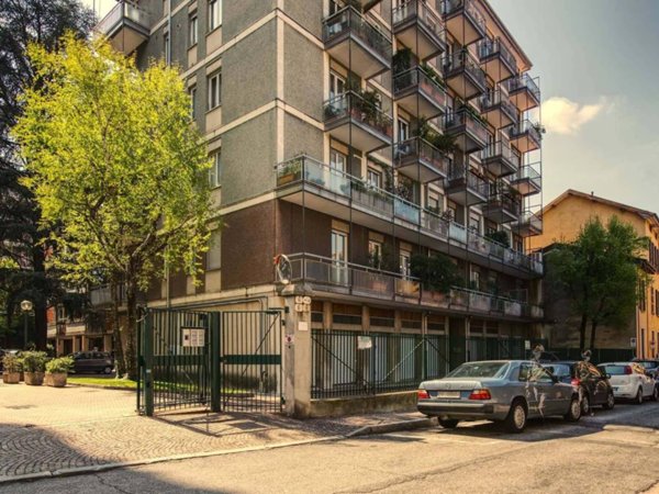 appartamento in affitto a Como in zona Borghi