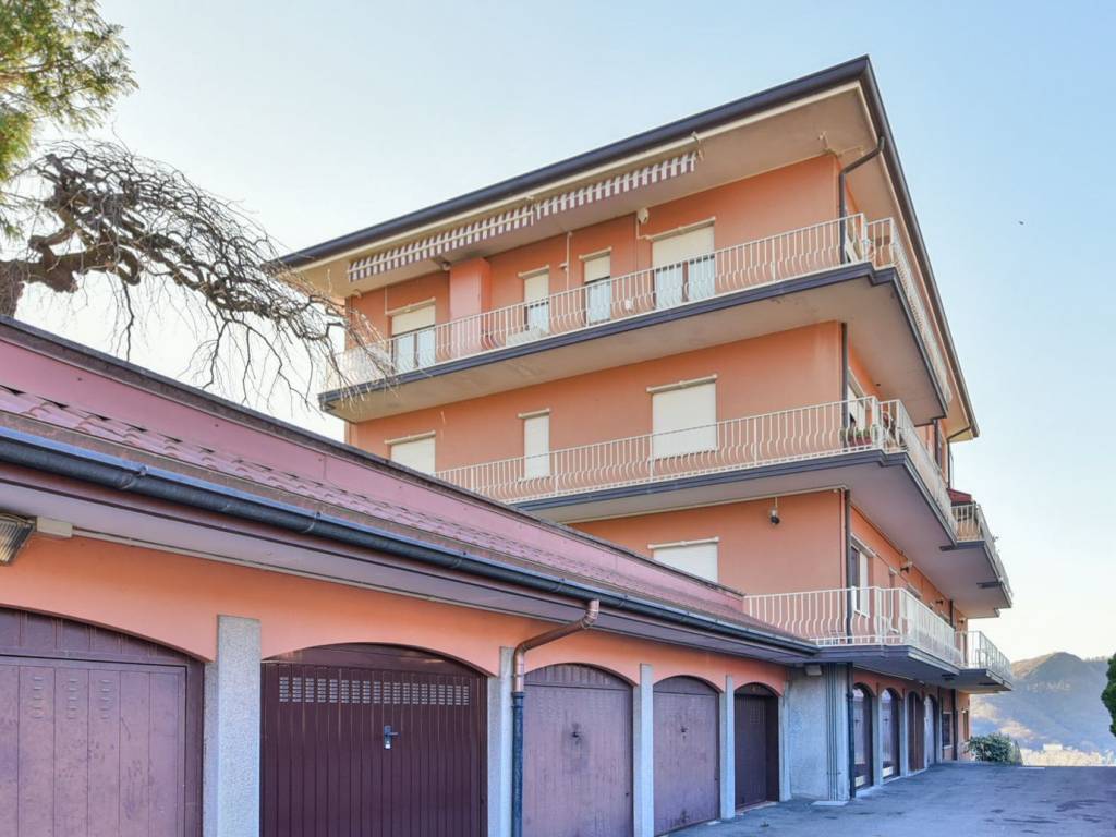 appartamento in affitto a Como in zona Lora