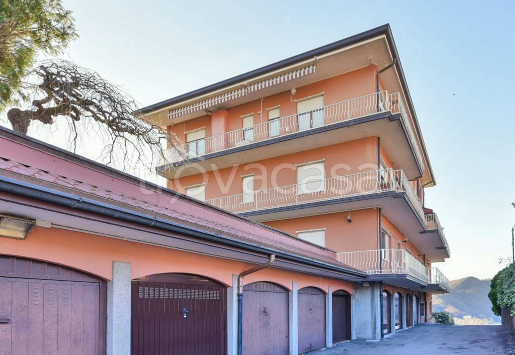 appartamento in affitto a Como in zona Lora