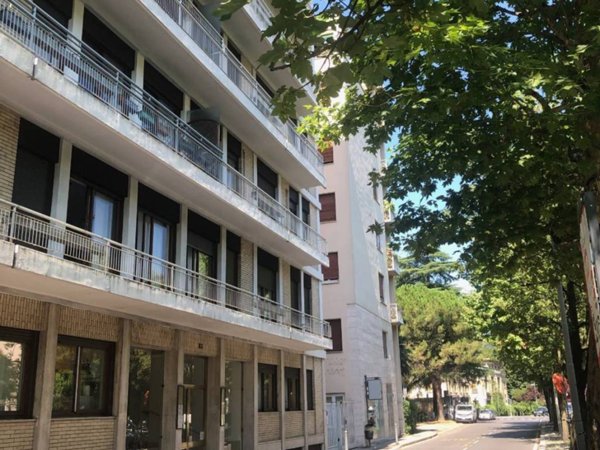 appartamento in affitto a Como in zona Como Centro