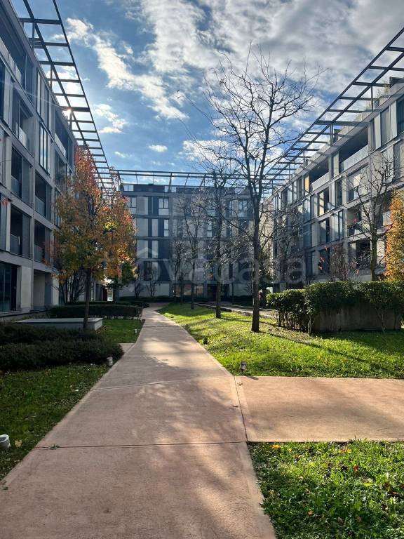 appartamento in affitto a Como in zona Rebbio