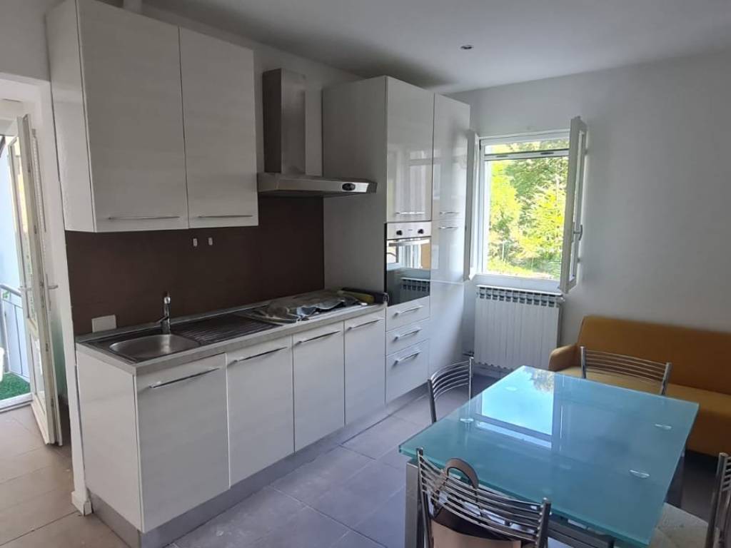 appartamento in affitto a Como in zona Sagnino