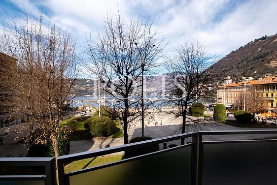 appartamento in affitto a Como in zona Piazza Volta