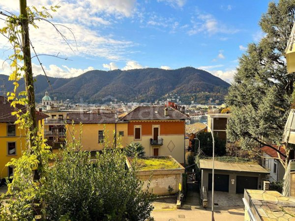 appartamento in affitto a Como in zona Valduce