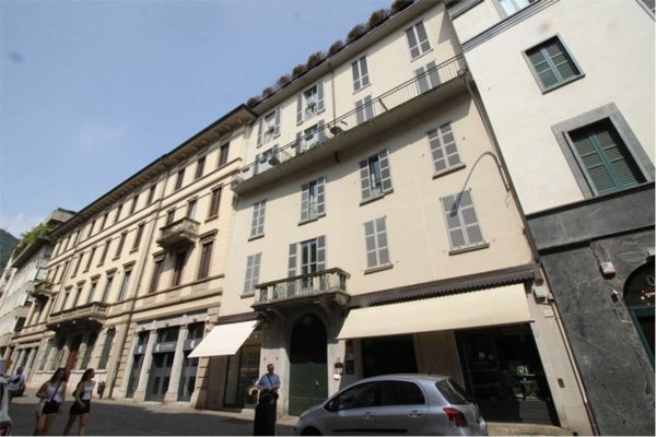 appartamento in affitto a Como in zona Piazza Volta