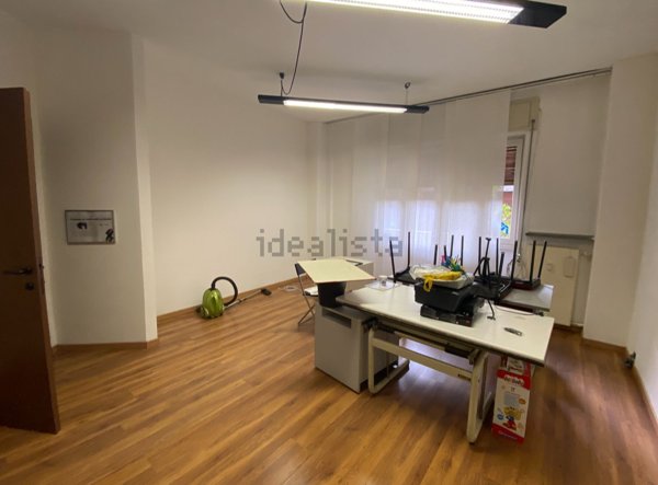 ufficio in affitto a Como in zona Como Centro