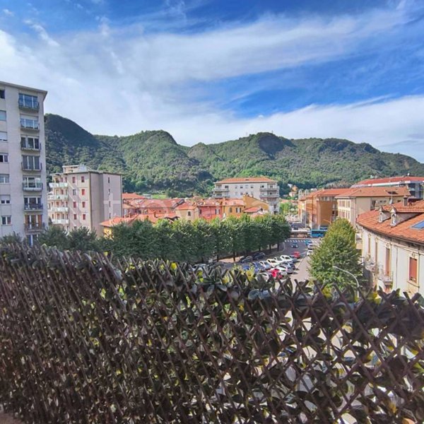 appartamento in affitto a Como in zona Borghi
