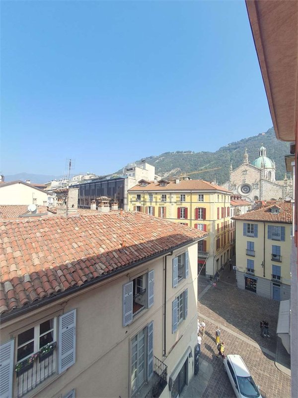 appartamento in affitto a Como in zona Como Centro