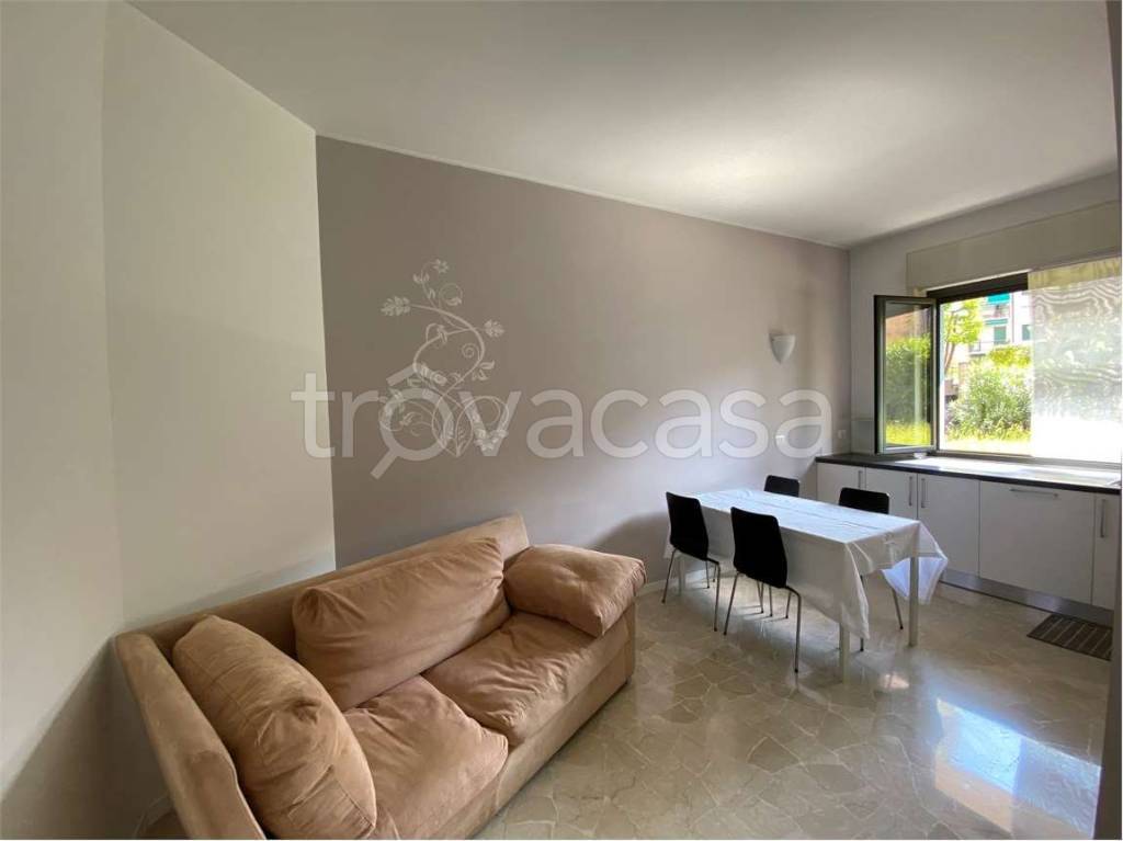 appartamento in affitto a Como in zona Como Centro