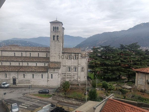 appartamento in affitto a Como