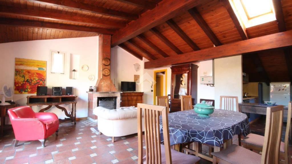 appartamento in affitto a Como in zona Monte Olimpino