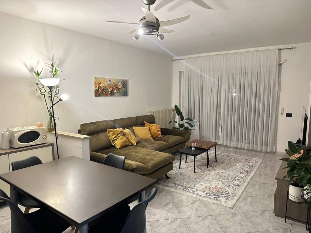 appartamento in affitto a Como in zona Camerlata