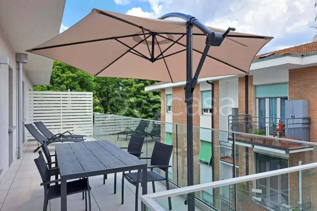 appartamento in affitto a Como in zona Como Centro