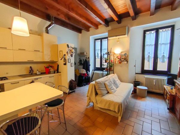 appartamento in affitto a Como in zona Borghi