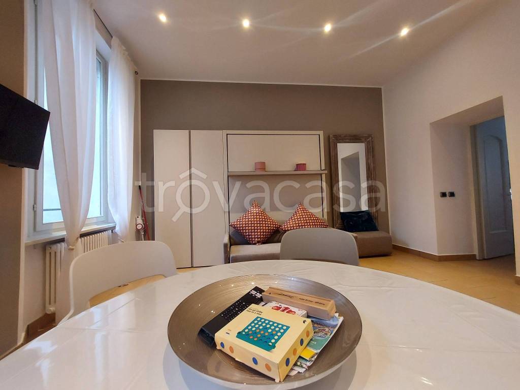 appartamento in affitto a Como in zona Como Centro