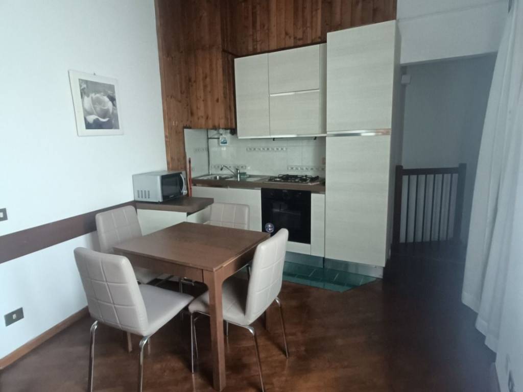 appartamento in affitto a Como in zona Como Centro