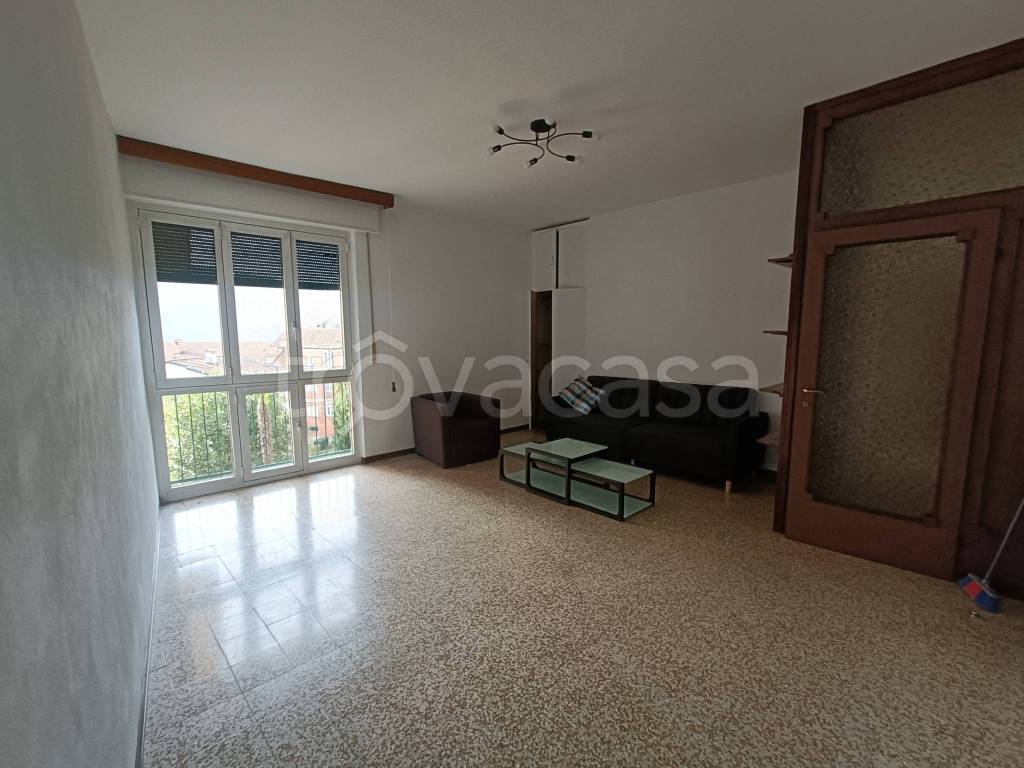 appartamento in affitto a Como in zona Sagnino