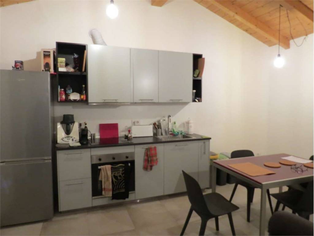 appartamento in affitto a Como in zona Lora