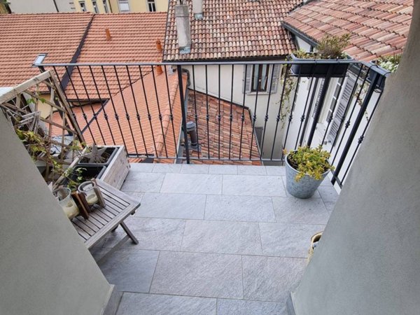 appartamento in affitto a Como in zona Piazza Volta