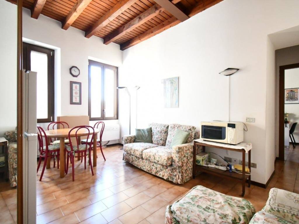 appartamento in affitto a Como in zona Via Milano