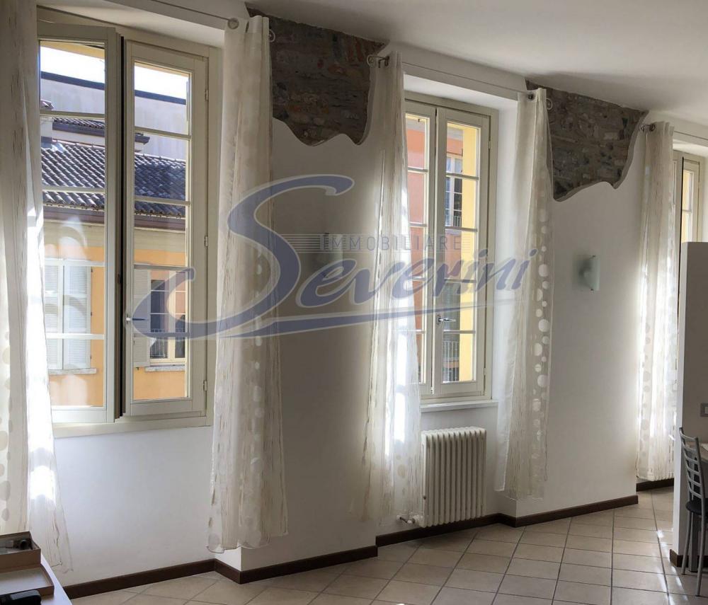 appartamento in affitto a Como in zona Como Centro