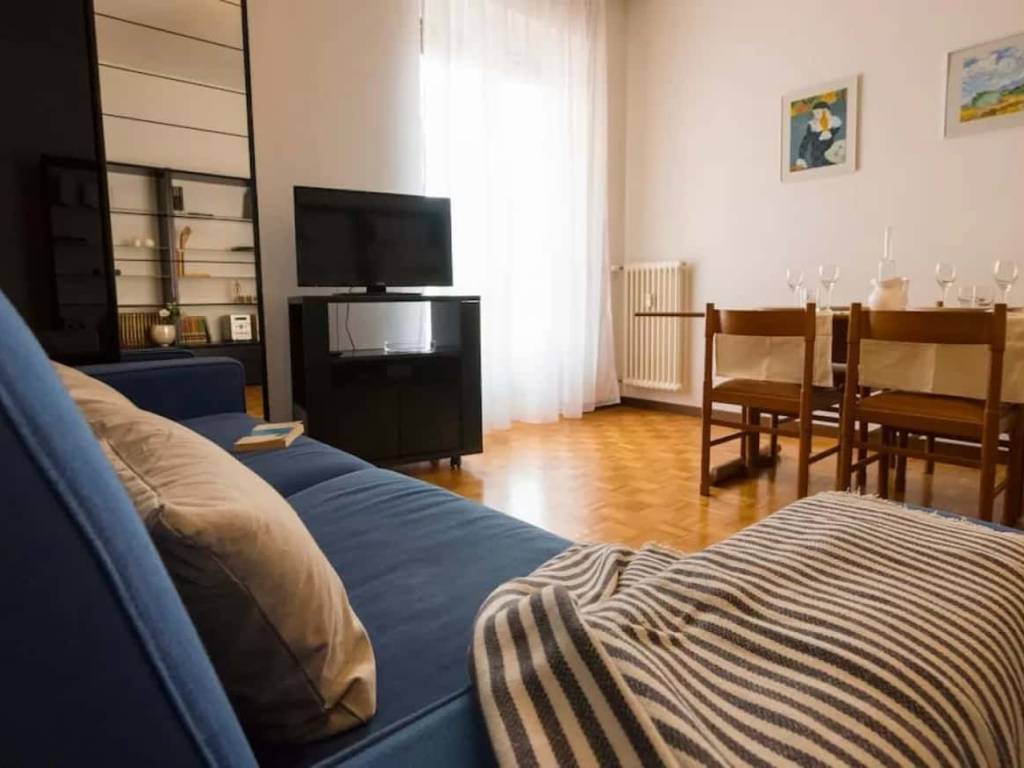 appartamento in affitto a Como in zona Villa Olmo