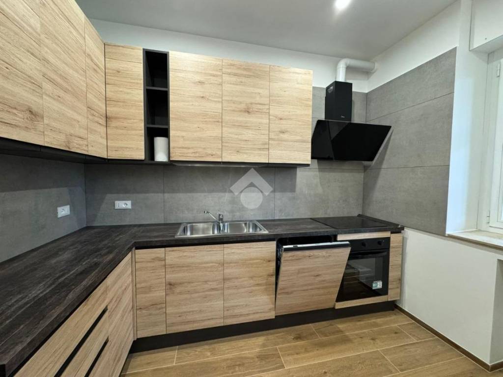 appartamento in affitto a Como in zona Prestino