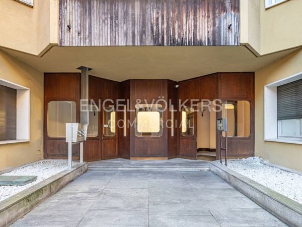 negozio in affitto a Como in zona Como Centro