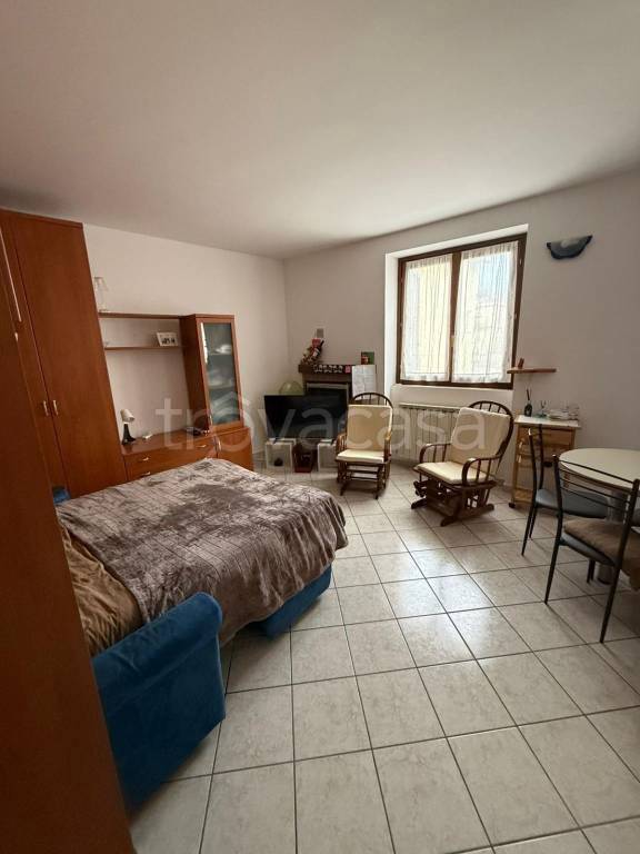 appartamento in affitto a Como in zona Albate