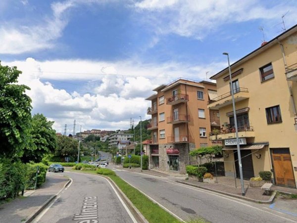 appartamento in affitto a Como in zona Borghi
